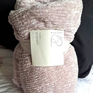 NWT Project 62 Cream Throw Blanket